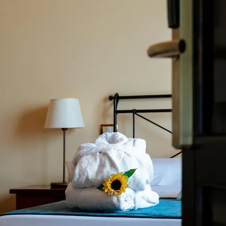 Borgo San Martino - & Hotel Riparbella